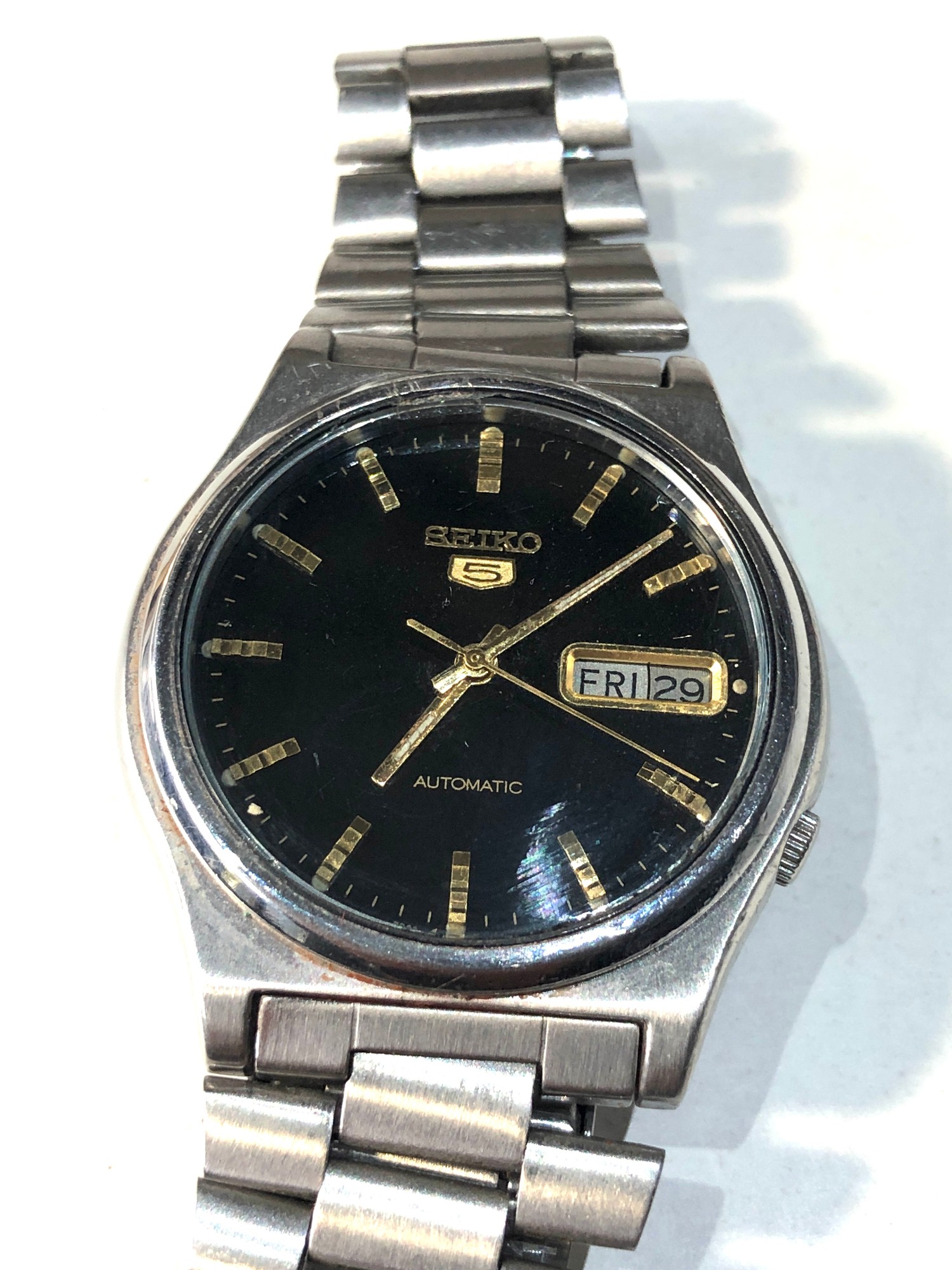 Vintage Seiko 5 automatic 7009-3170 gents wristwatch the watch is ...