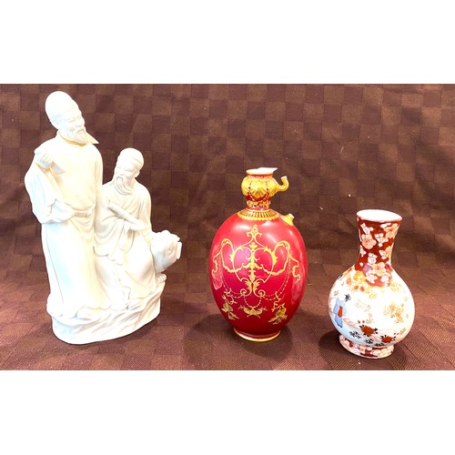 105 - Selection oriental pieces, to include Royal Crown Derby, all a/f