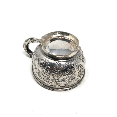 41 - Oriental silver cup xrt tested as silver weight 110g