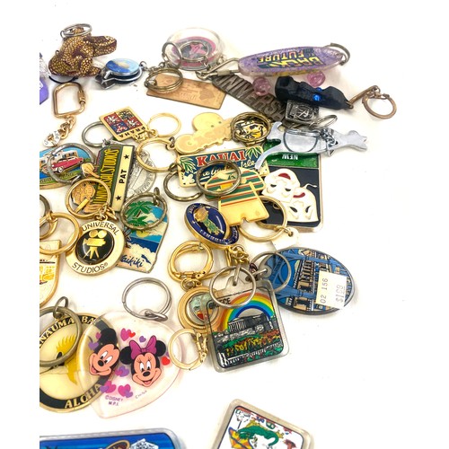 29A - Large selection of assorted novelty key rings