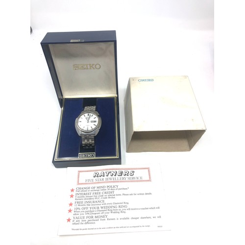 495 - Boxed seiko 5 automatic 6119-8440 gents wristwatch the watch is ticking