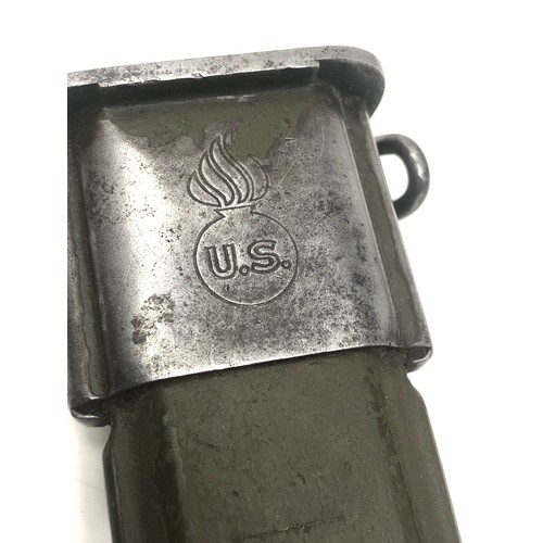 499 - American military bayonet & scabbard marked SA 1918 with flaming bomb US 826116