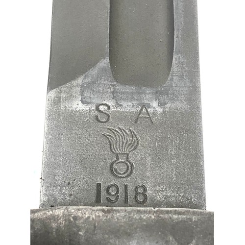 499 - American military bayonet & scabbard marked SA 1918 with flaming bomb US 826116