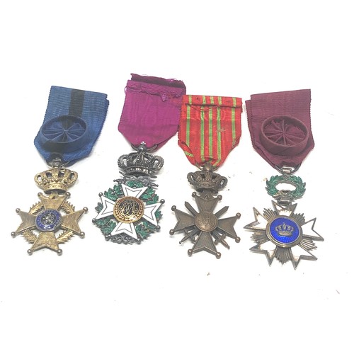 510 - 4 belgium medals inc order of leopold -order of the crown  and croix de guerre