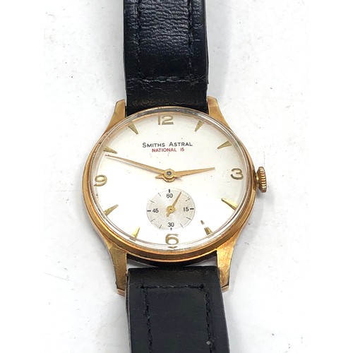 485 - Vintage smiths astral national 15 gents wristwatch the watch is ticking
