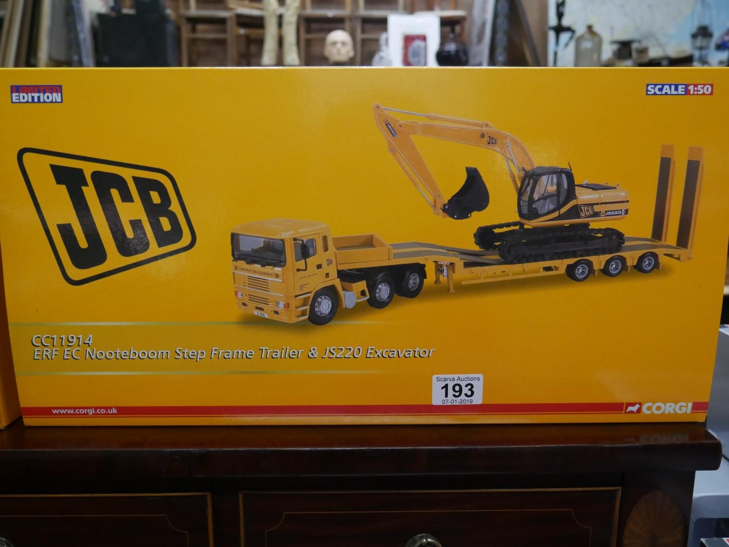 jcb low loader