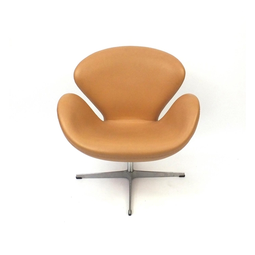 2043 - Arne Jacobsen design swan chair, 77cm high