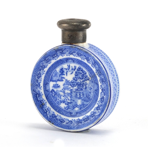 37 - Victorian porcelain scent bottle with silver lid, the bottle transfer printed in the chinoiserie man... 