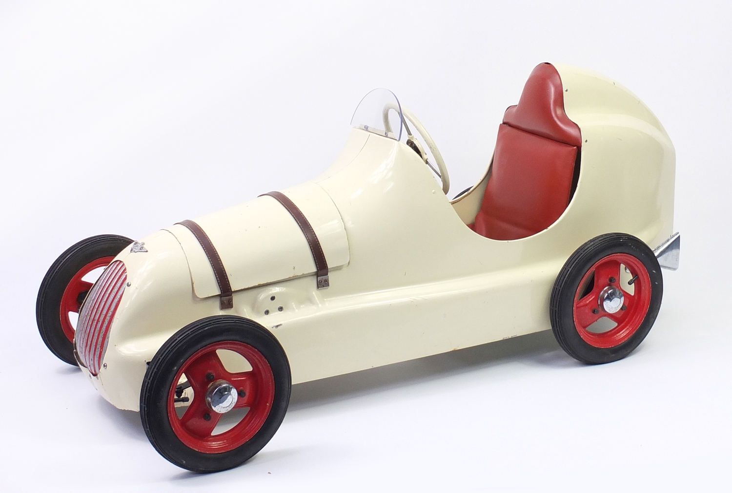 pathfinder pedal car