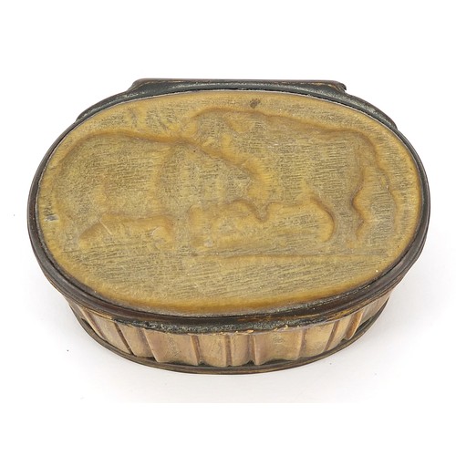 6 - 18th century rhinoceros horn snuff box with brass mounts carved with rhinoceroses and elephants, 8.5... 