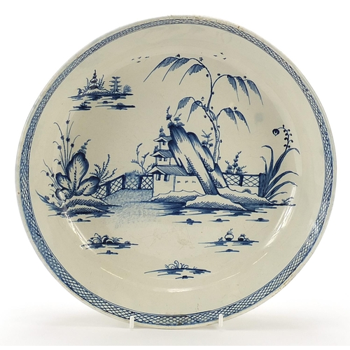 6 - Late 18th century pearlware salad bowl, possibly Liverpool, hand painted with a Chinese scene, 28.5c... 