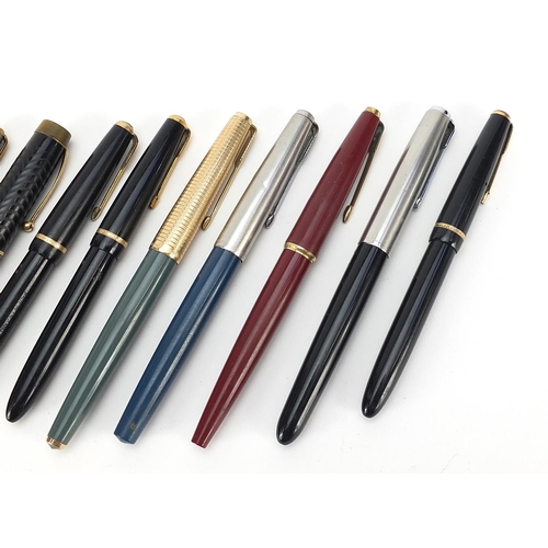 56 - Ten vintage Parker fountain pens, some with gold nibs including one with Lucky Curve nib, 51 and Sli... 