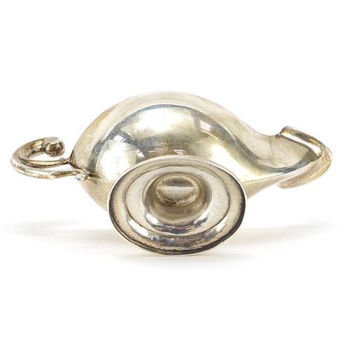 27 - Silver genie lamp table lighter, 12cm in length, 89.8g