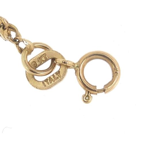 8 - 9ct gold rope twist bracelet, 19cm in length, 1.0g