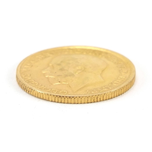 42 - George V 1925 gold sovereign, South Africa mint - this lot is sold without buyer’s premium, the hamm... 