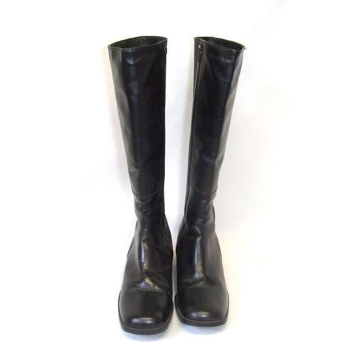 ladies black leather knee high boots size 8