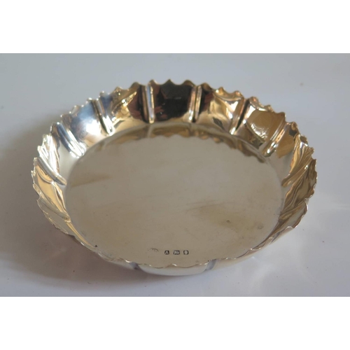 18 - An Edward VIII Silver Dish, London 1936, 10.5cm, 89g