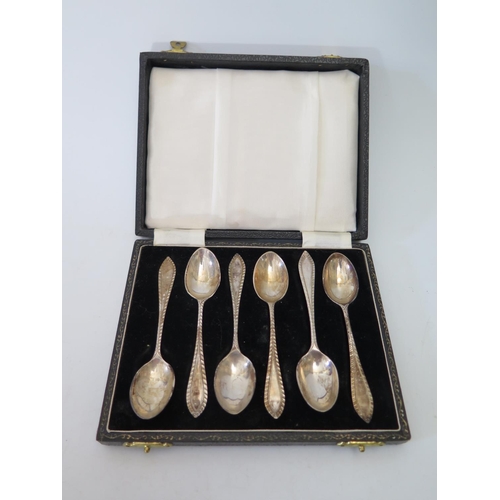 13a - A Cased Set of Six London Silver Coffee Spoons, 56g