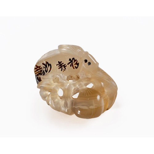 803 - A CHINESE AGATE 