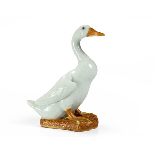 774 - A CHINESE PORCELAIN FIGURE OF A DUCK, EARLY 20TH CENTURY