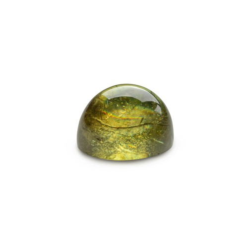 986 - AN UNMOUNTED OVAL CABOCHON SPHENE (TITANITE)