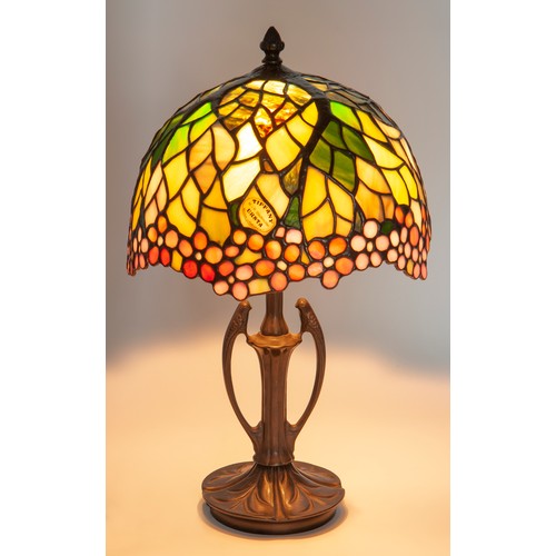 513 - A TIFFANY-STYLE TABLE LAMP AND SHADE, 20TH CENTURY