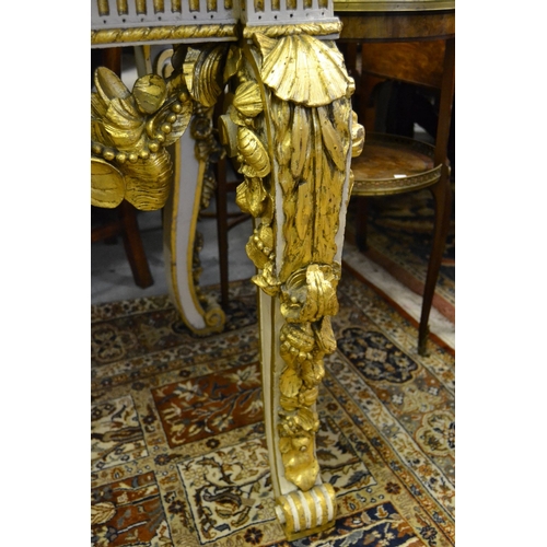 1763 - George II console table having antique slate top with painted faux marble finish and shell carved fr... 