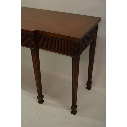 1359 - Titchmarsh & Goodwin, good quality reproduction mahogany breakfront side table in Adam style, the cr... 