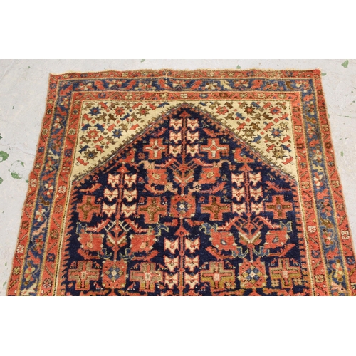 39 - Hamadan rug with all over Herati design on a midnight blue ground with corner designs and border, 6f... 
