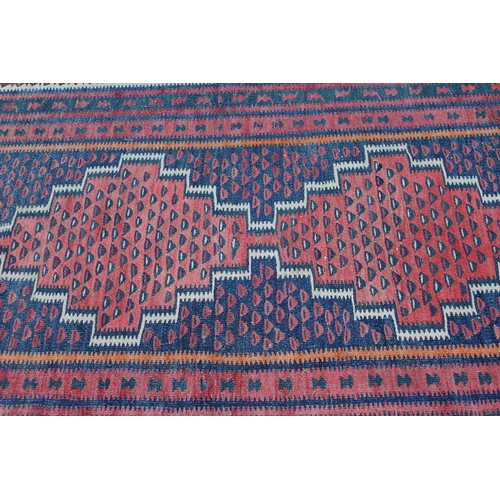 30 - Kelim rug with four medallion design, 9ft 6ins x 4ft 4ins