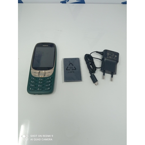 1263 - RRP £53.00 Nokia 6310 con display curvo da 2,8 pollici, 8 MB RAM, 16 MB di spazio di archiviazione (... 