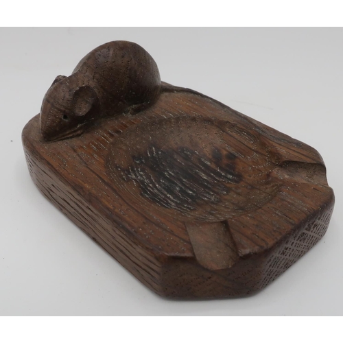 1013 - Robert Mouseman Thompson - adzed oak ashtray with carved signature mouse, D10cm