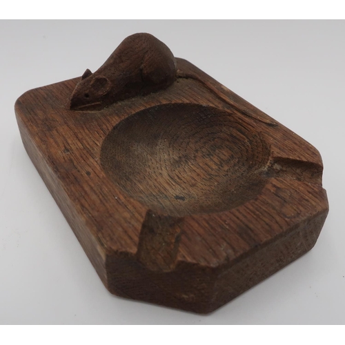 1038 - Robert Mouseman Thompson - adzed oak ashtray carved with signature mouse D10cm