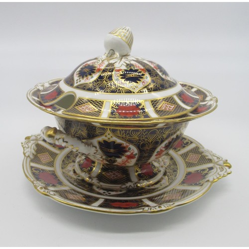676 - Royal Crown Derby 1128 Old Imari pattern - sauce tureen, cover and stand with acorn finial LXII in o... 