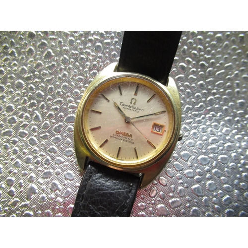 600 - Omega Constellation automatic wristwatch with date. Gold plated case on later black leather strap, s... 
