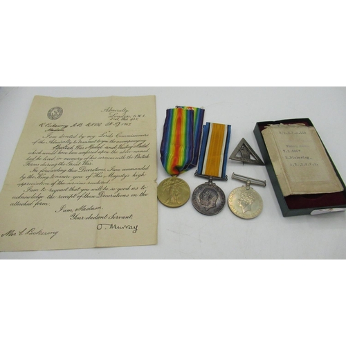 11 - WWI pair awarded to 201658 Pte. A. E. Pickering Y. & L. R 1939 - 45 War medal, WWI Hon War Service t... 