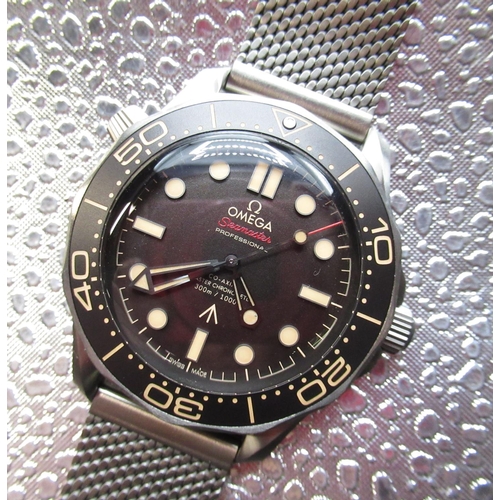 1202 - 2020 Omega Seamaster 300m Divers Professional Master Chronometer, James Bond 007 Edition. Titanium c... 