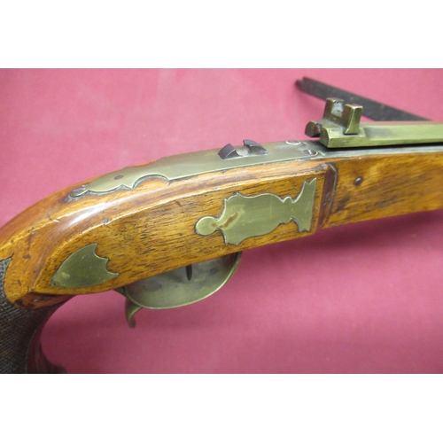 1003 - Early C19th German pistol crossbow, with 14