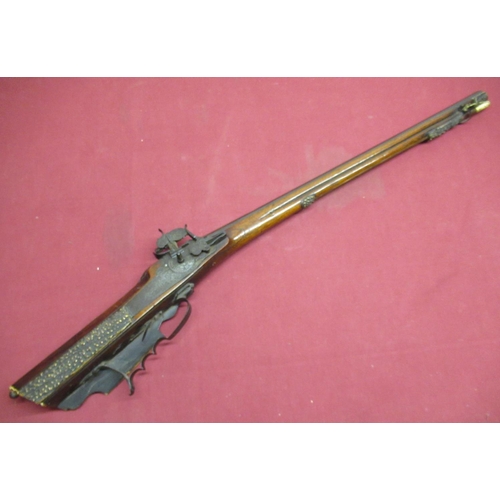1005 - Early C18th German/Austrian wheel lock rifle, with 25 1.4