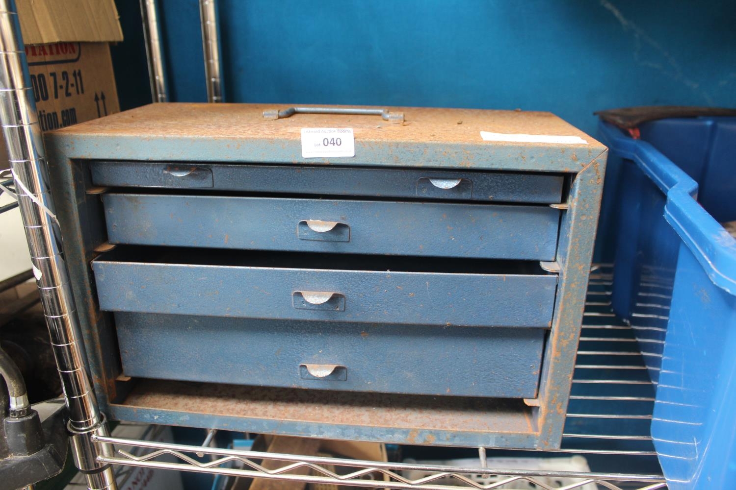 ENOX VINTAGE METAL TOOLBOX