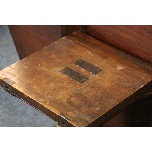362 - George III mahogany breakfast table, the octagonal moulded edge top radially veneered, raised on cen... 