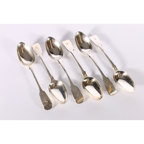 34 - Set of six Victorian silver table spoons of fiddle pattern by Chawner & Co (George William ... 