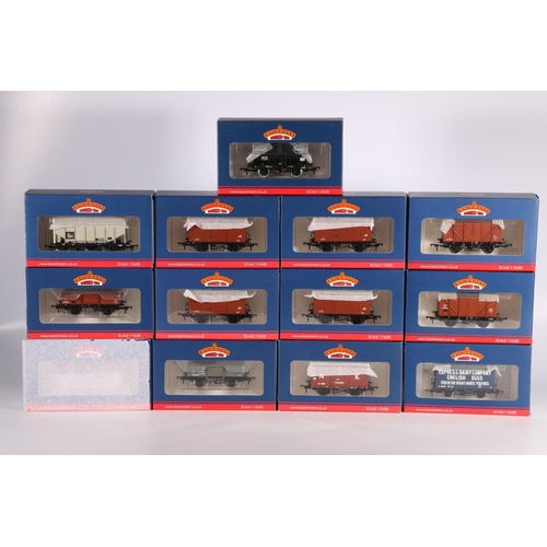 33 - Thirteen Bachmann Branch-Line OO model railways rolling stock wagons including 38072 12t Southern ve... 