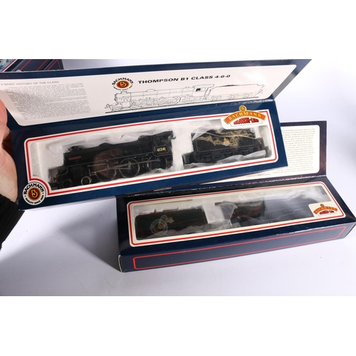 40 - Five Bachmann Branch-Line OO model railways locomotives including 31602 2-6-2 locomotive 67664 BR bl... 