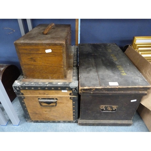 20 - Antique blanket box-style collector's box, marked to the top '15th Life Boys', microscope-style... 