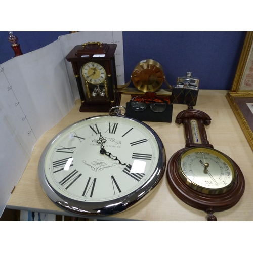 Modern mantel clock, Campbell & Porter wall clock modell... Barnebys