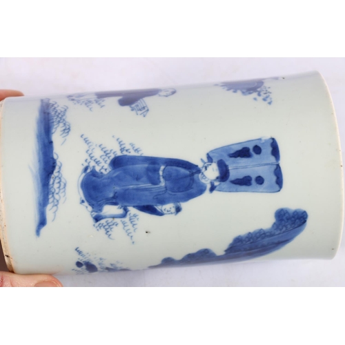 407 - Chinese 18th century or early 19th century blue and white brush pot decorated with figures in a land... 