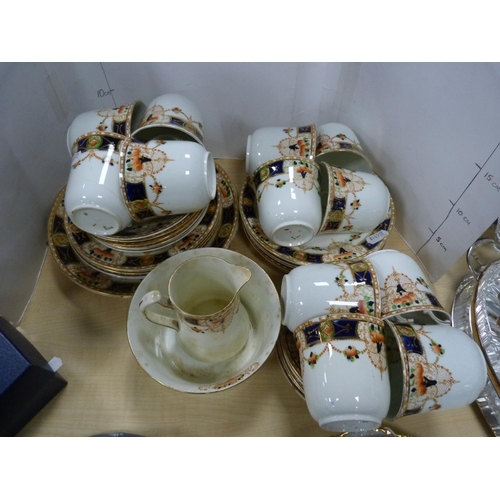 2 - Part tea set, Limoges fruit plates, Royal Albert collectors' plates, coffee cup, Coalport saucer, pa... 
