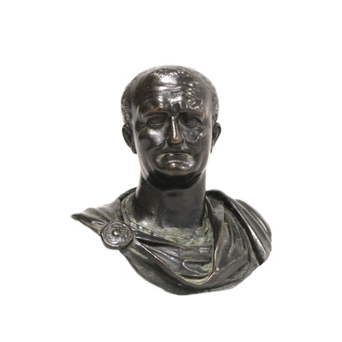 Antique cast bronze bust of a distinguished Roman, possibly Emperor Vespasian, hollow, 22cm high x 21cm wide. Appears unmarked.