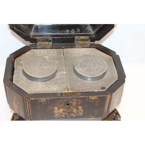 1 - Chinese export lacquered tea caddy casket, with twin pewter tea canisters, 20cm wide.